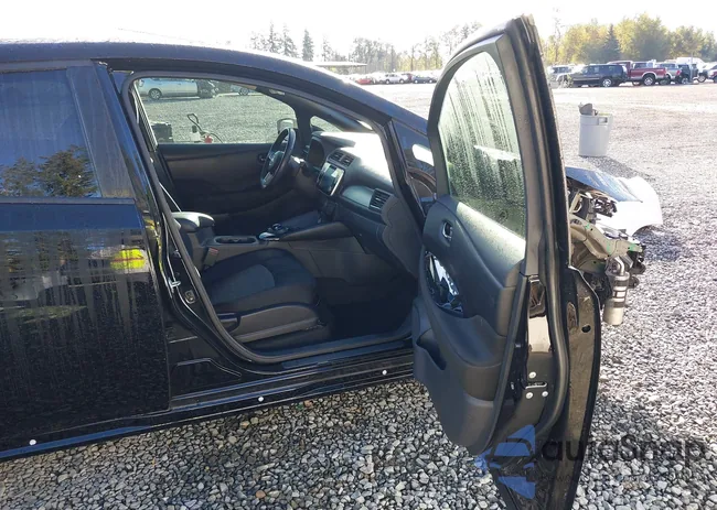 1N4CZ1CV0PC553570: 43321141