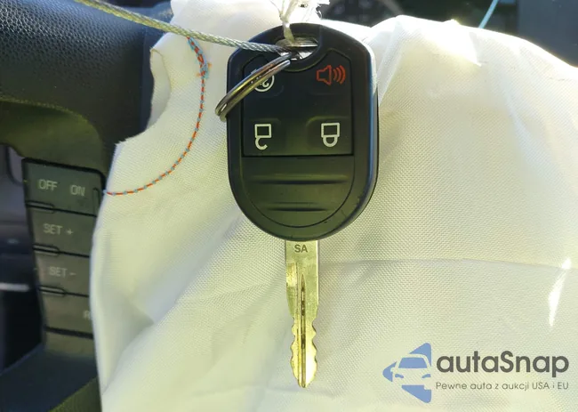 1FMCU9D72BKB91999: 43321170