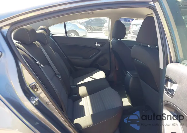 3KPFL4A71JE173815: 43321233