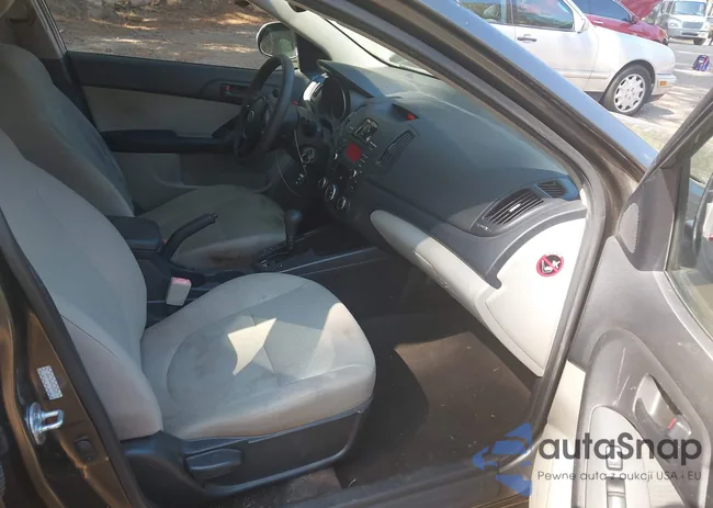 KNAFU4A22A5280429: 43321289