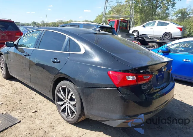 1G1ZE5ST4HF215332: 43320406