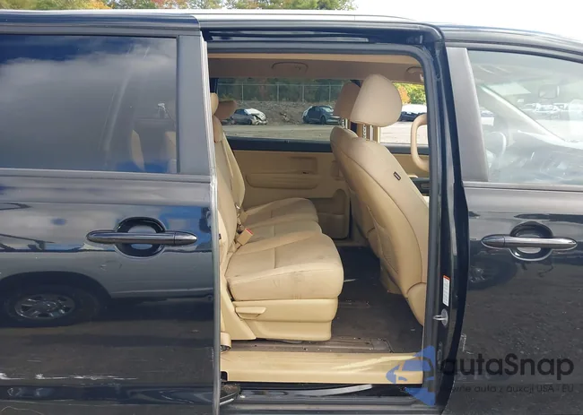 KNDMB5C17G6133200: 43320442