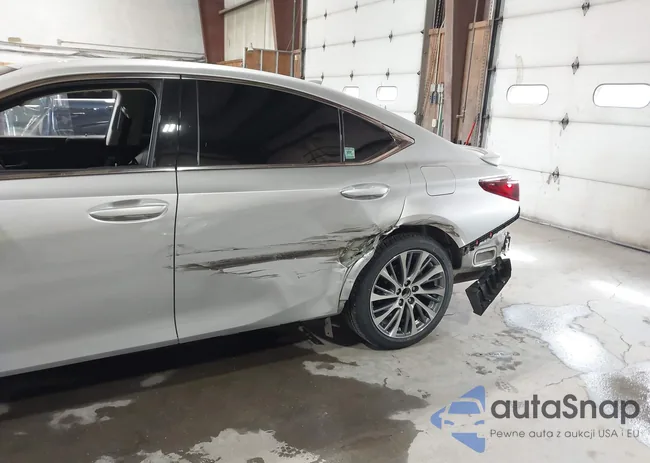 58ADZ1B11MU084142: 43320472