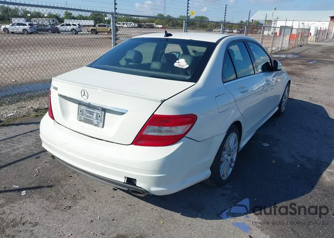 WDDGF54X48RO18676: 43320536