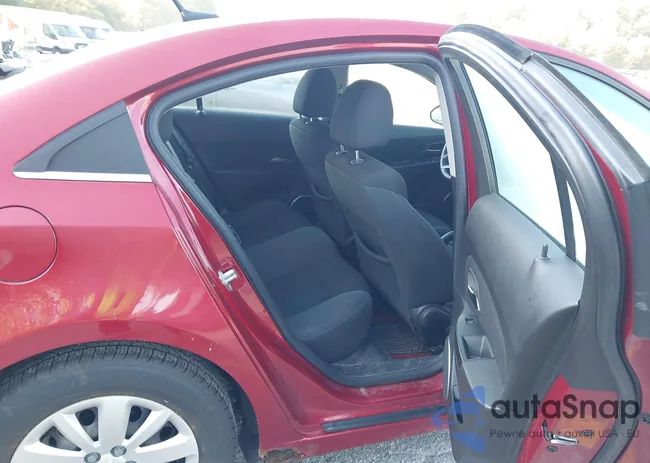 1G1PF5S98B7156893: 43320582