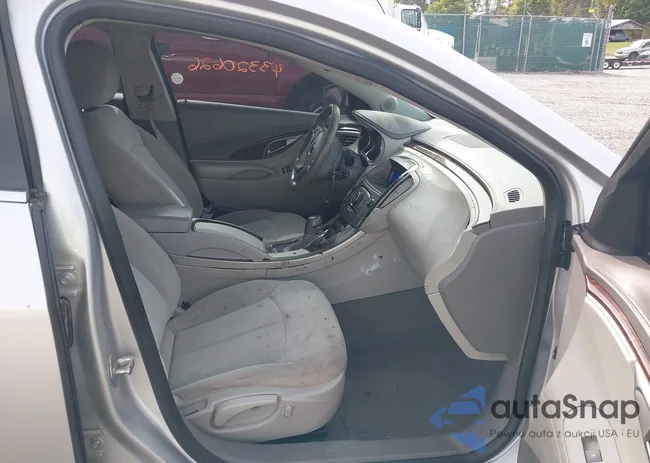 1G4GB5EG2AF320717: 43320626