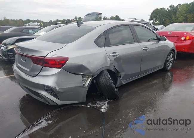 3KPF24AD7RE792813: 43320655