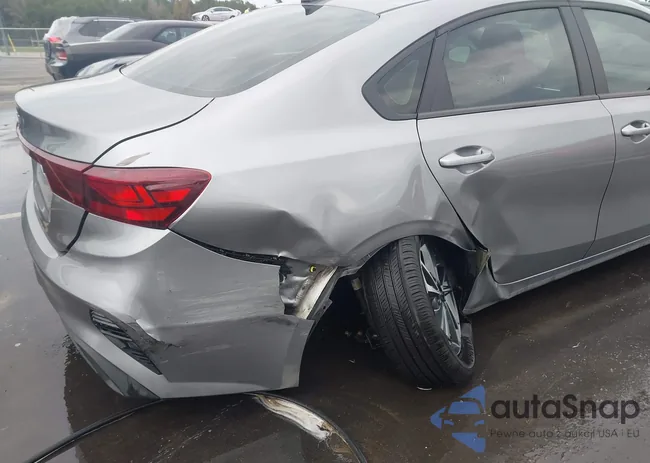 3KPF24AD7RE792813: 43320655