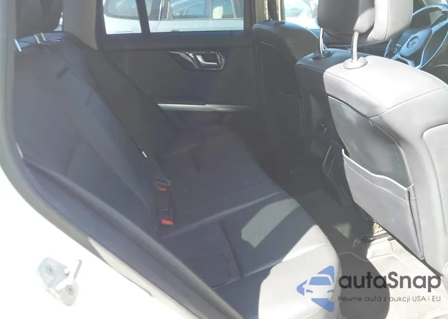 WDCGG8JB8DG109077: 43320652