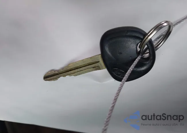 KMHDN45D41U128978: 43321809