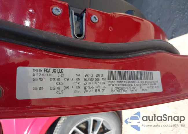 3C4PDCBB1KT737717: 43321880