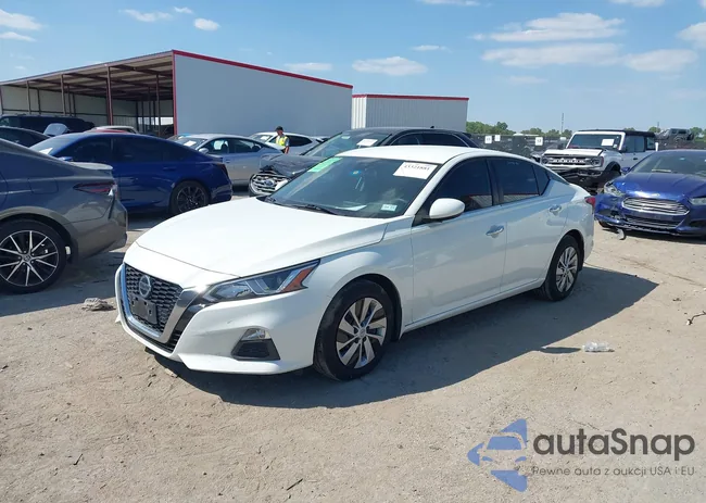 1N4BL4BV2MN367660: 43321881