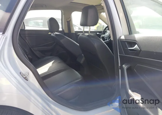 3VWC57BU0KM107313: 43321943