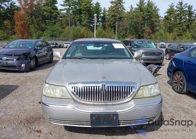 1LNHM81W55Y635003: 43322047