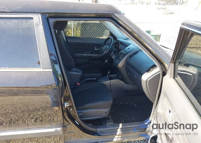 KNDJT2A69D7549929: 43322056