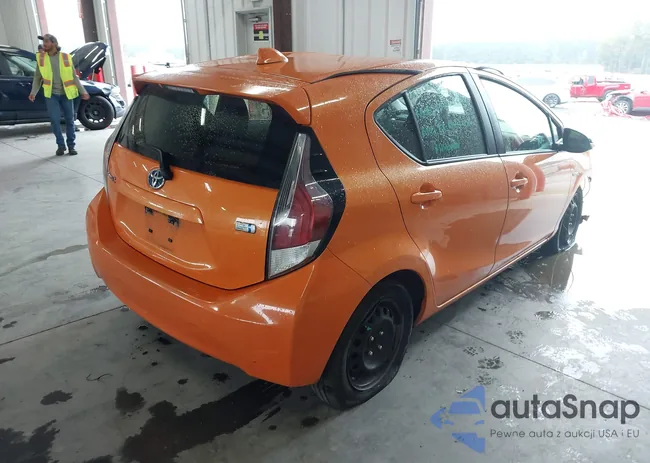 JTDKDTB32F1088977: 43322109