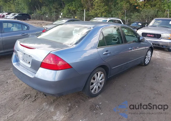 1HGCM66407A048389: 43322212