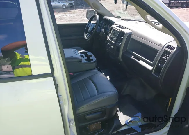 3C6TR4HT1DG606618: 43322254