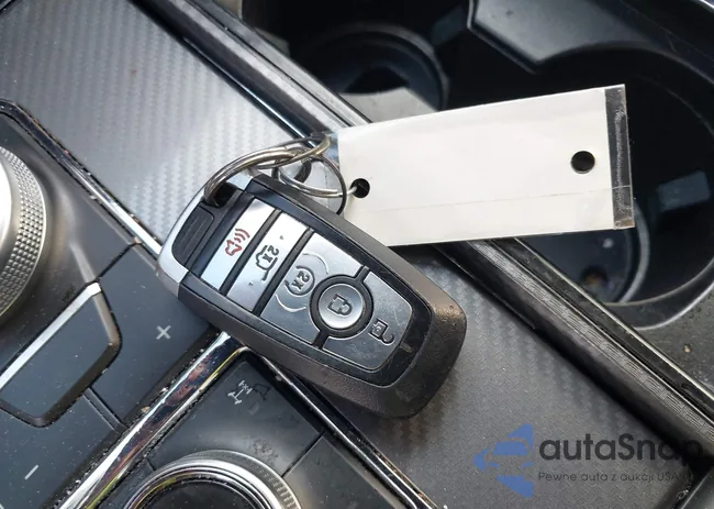 1FMJU2AT0KEA67468: 43322269