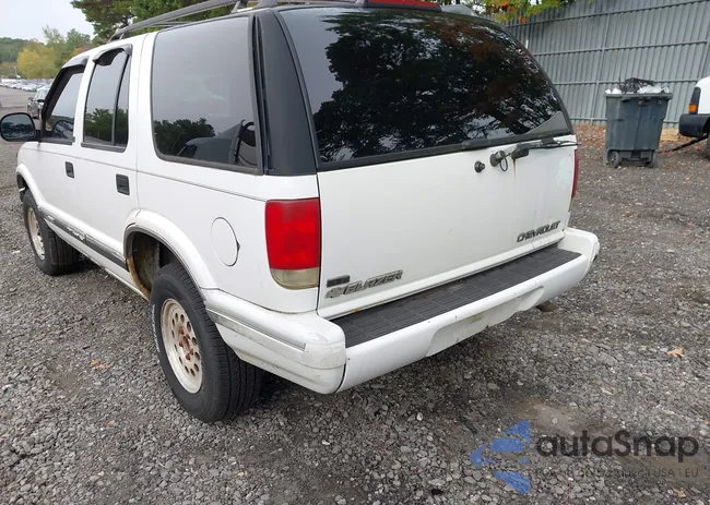 1GNDT13W2V2176484: 43321350