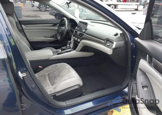 1HGCV1F16KA050498: 43321374