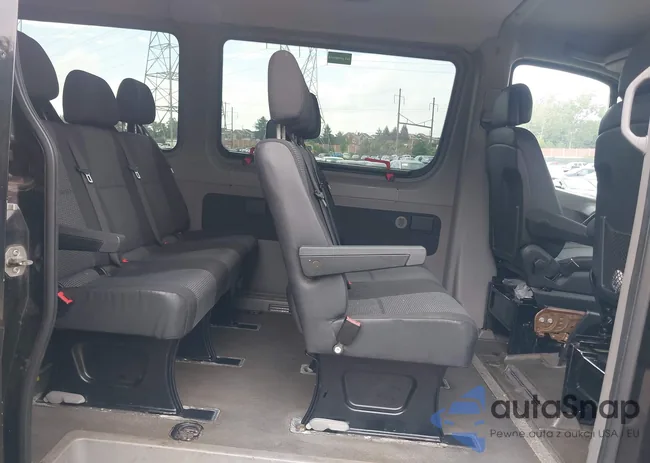 WDZPE7CC3C5646865: 43321558