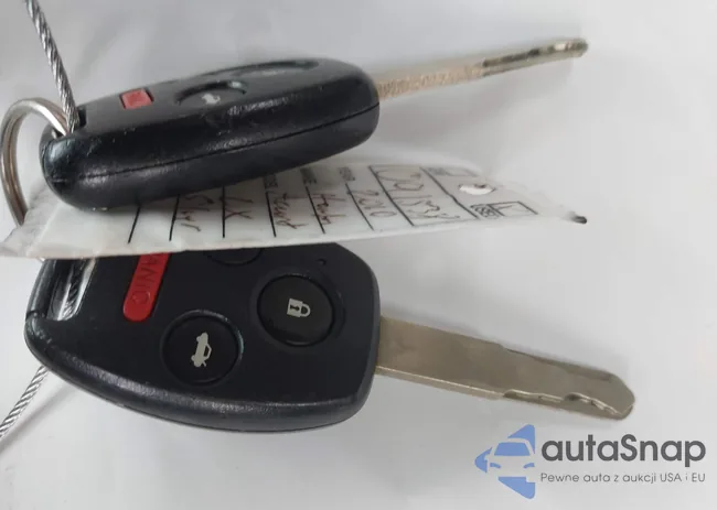 1HGCP2F3XAA091538: 43321670