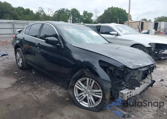 JN1CV6AR0DM753477: 43321680