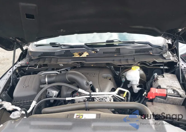 1C6RR7PT9JS164141: 43321706