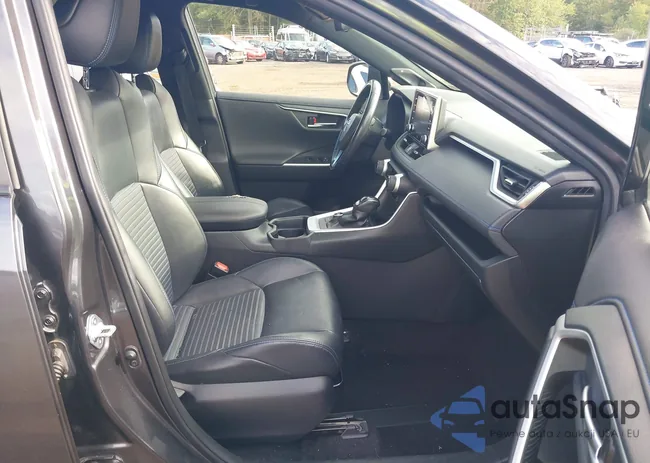 JTMEWRFV9LJ045724: 43322761