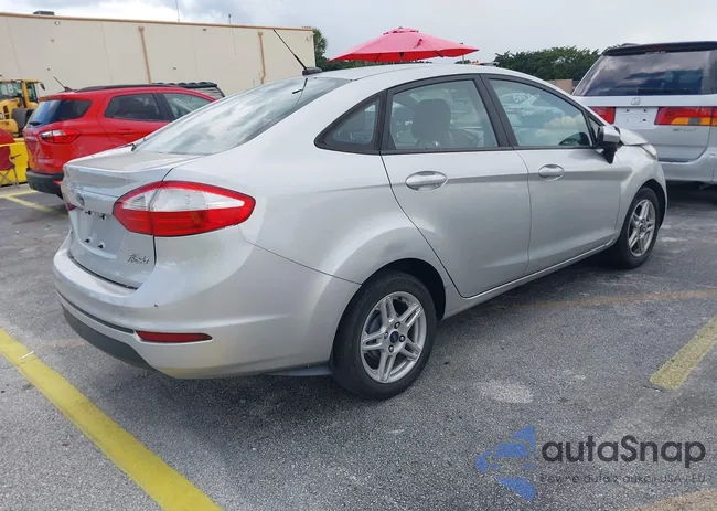 3FADP4BJ0HM144267: 43322837