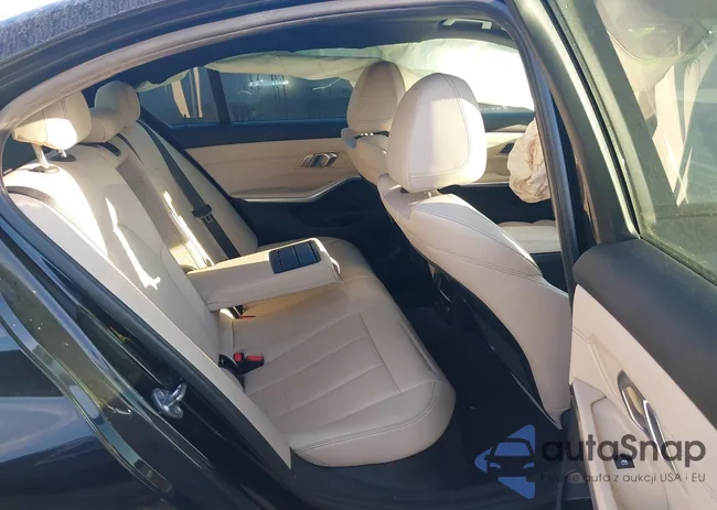 WBA5U9C0XLA380194: 43322850