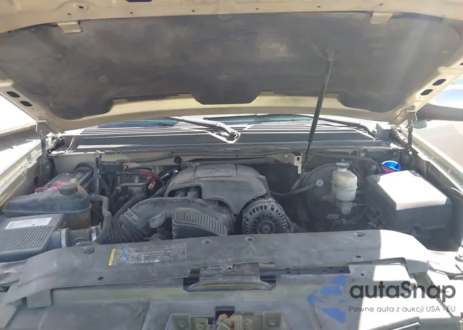 1GNFC13J17J404013: 43322927