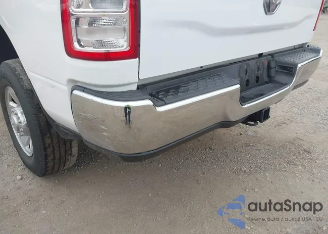 3C6MR5AJ0LG273586: 43322939