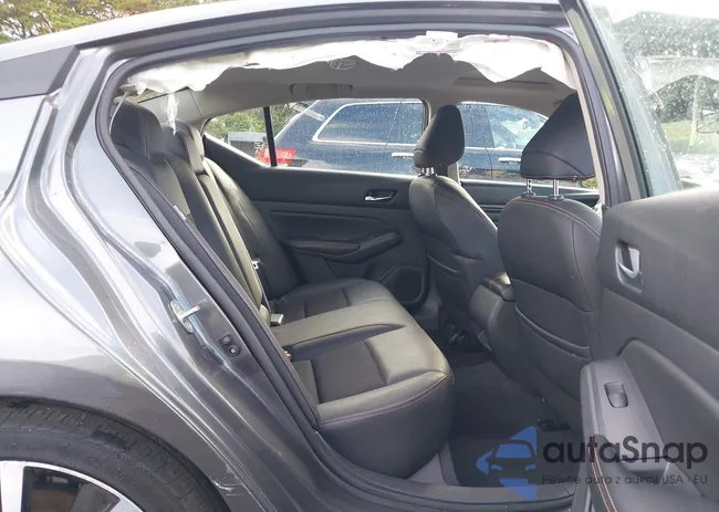 1N4BL4CV7MN382766: 43323015