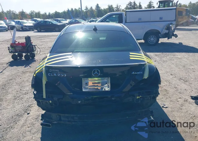 WDDSJ4GB7FN275922: 43323083