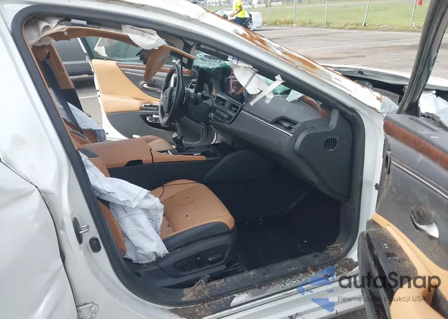 58ADZ1B12PU143560: 43323150