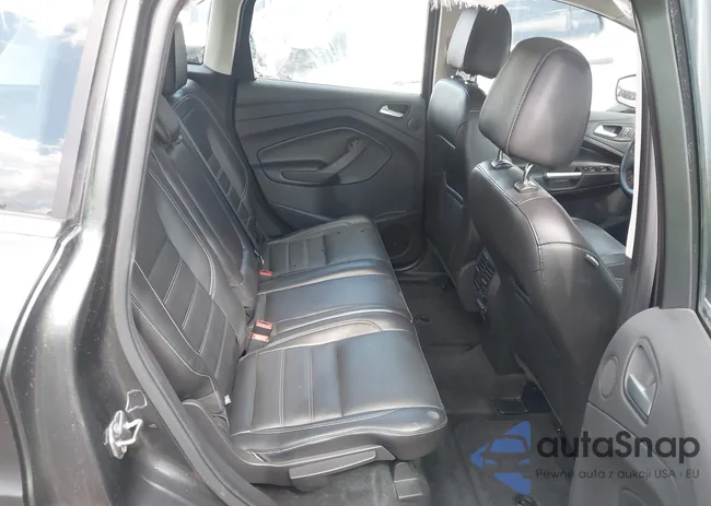 1FADP5FU9HL101476: 43323246