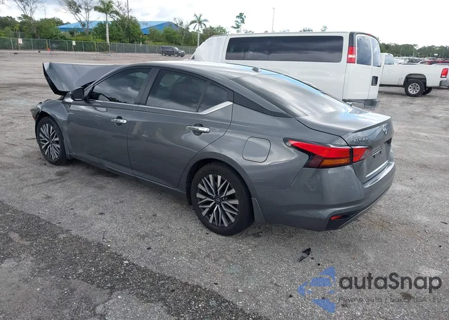 1N4BL4DV1SN345062: 43323259