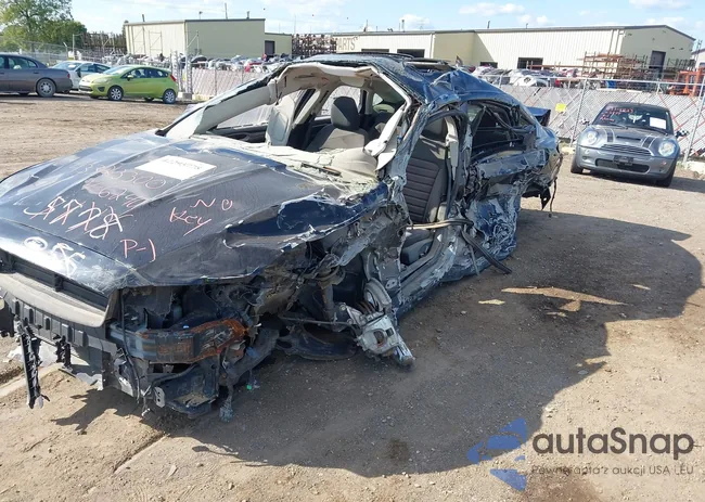 3FA6P0HD4LR236240: 43323300