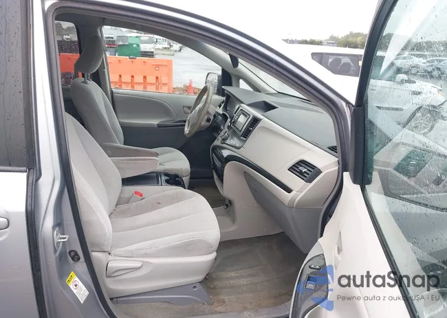 5TDKK3DCXES430566: 43323328