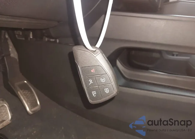 4W5KHNRL8RZ518879: 43322361