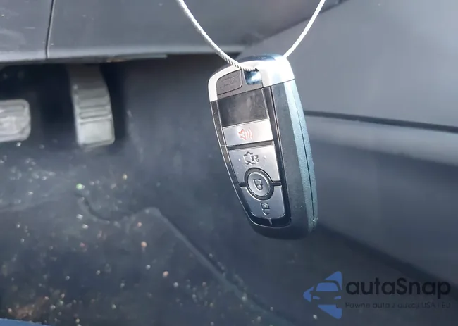 1FA6P8TH1R5114830: 43322369