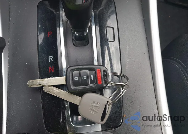 1HGCR2F52DA224647: 43322450