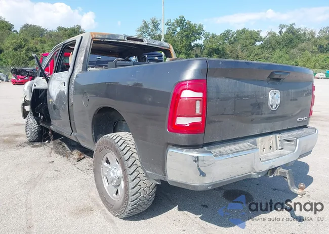 3C6UR5CL6NG122012: 43322453