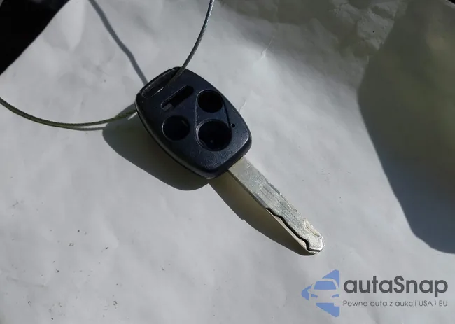 1HGCP2F48AA124545: 43322580