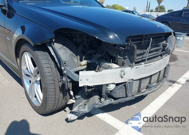 WDDGF4HBXCR213926: 43322697