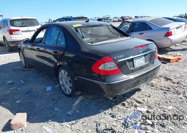 WDBUF56X88B202584: 43322721