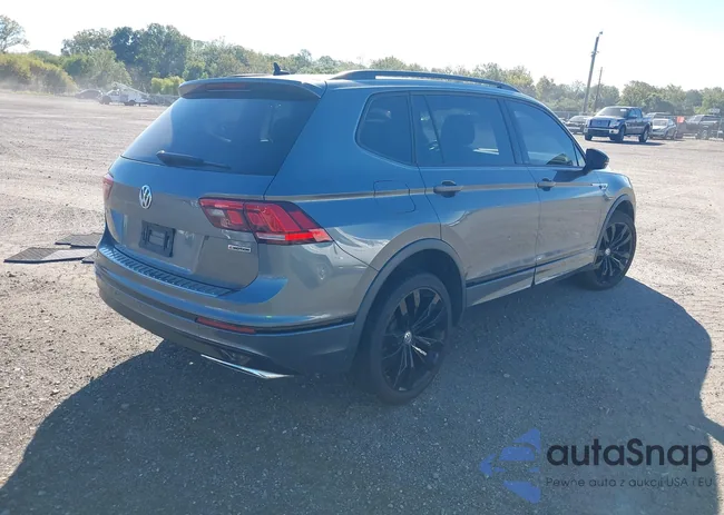 3VV2B7AX4MM122386: 43323749