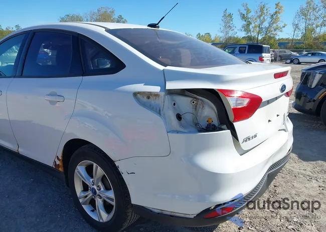 1FADP3F2XDL175857: 43323882